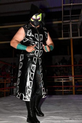 Caballero Azteca Jr. (Aztec Knight Jr.)